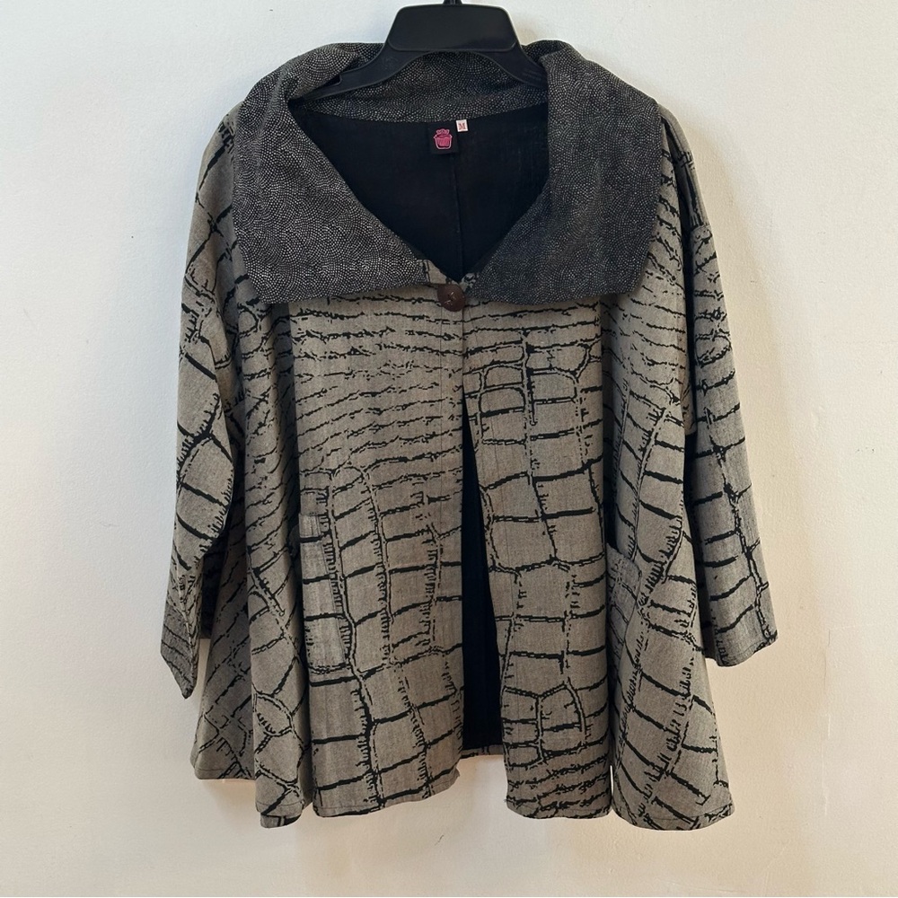Cupcake International Abstract Swing Jacket, Size Medium, A-line Art Cotton